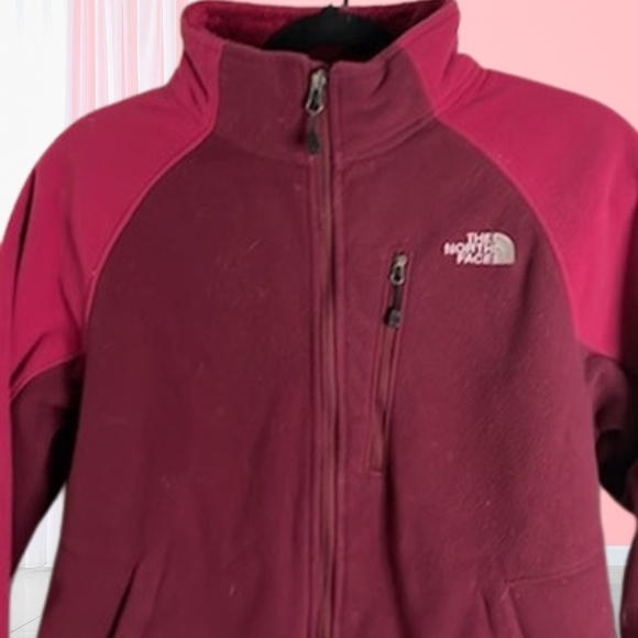 The‎ North Face Burgundy Zip Up Sweatshirt - Size Medium - Picture 3 of 6